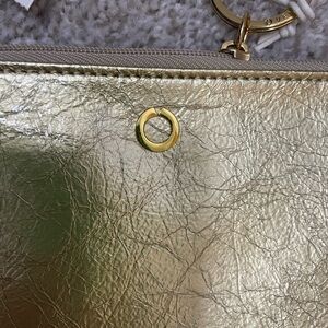 Oventure Crinkle Chic Gold Wristlet Clutch